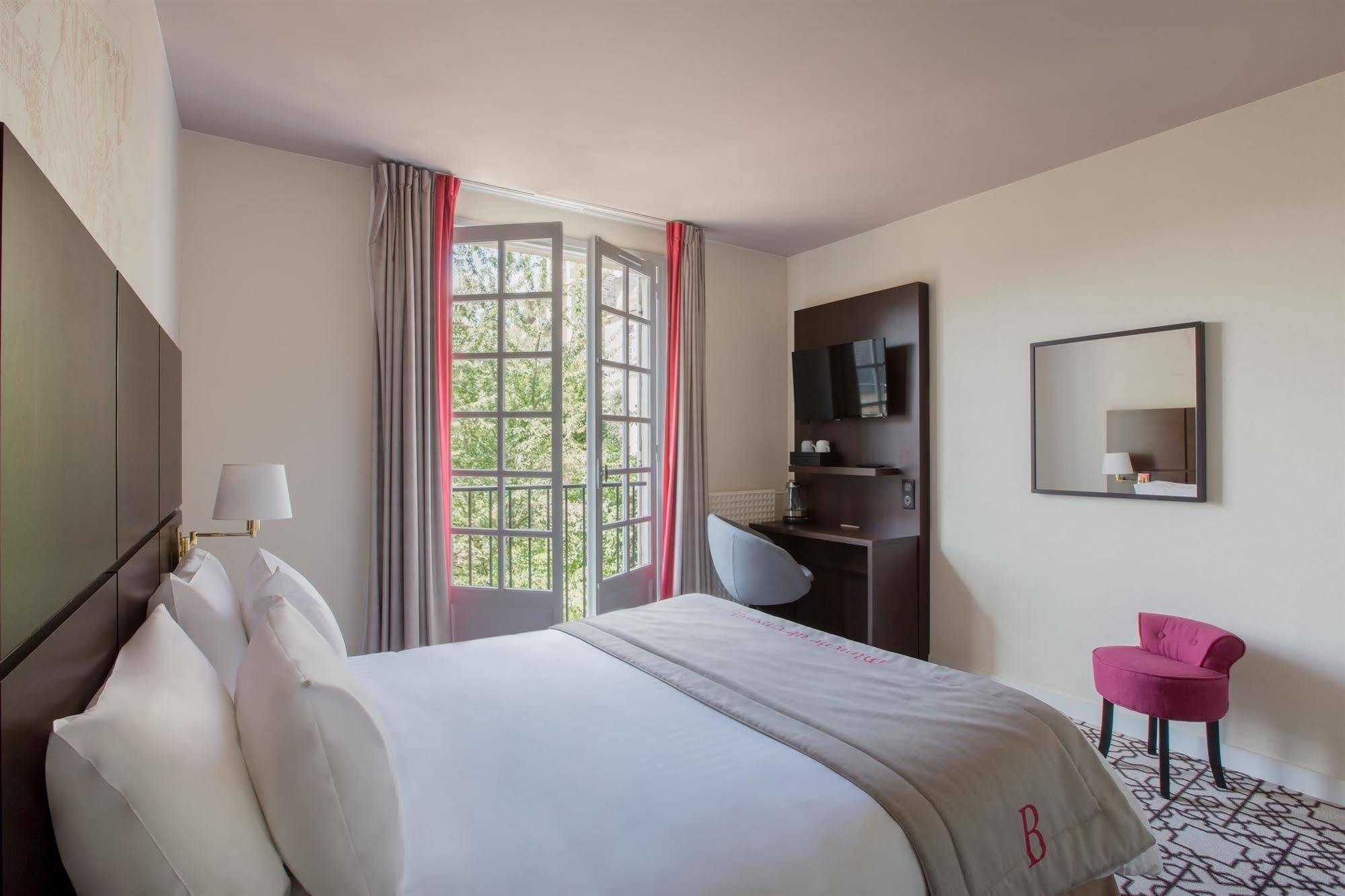 เบสต์ เวสเทิร์น บล็องช์ เดอ กาสติล ดูร์ด็อง Hotel ดูร์ดอง ภายนอก รูปภาพ